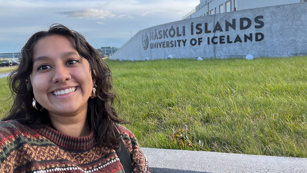 Bild av utbytesstudent Madeline Moralez  som pluggade på University of Iceland inom North2North