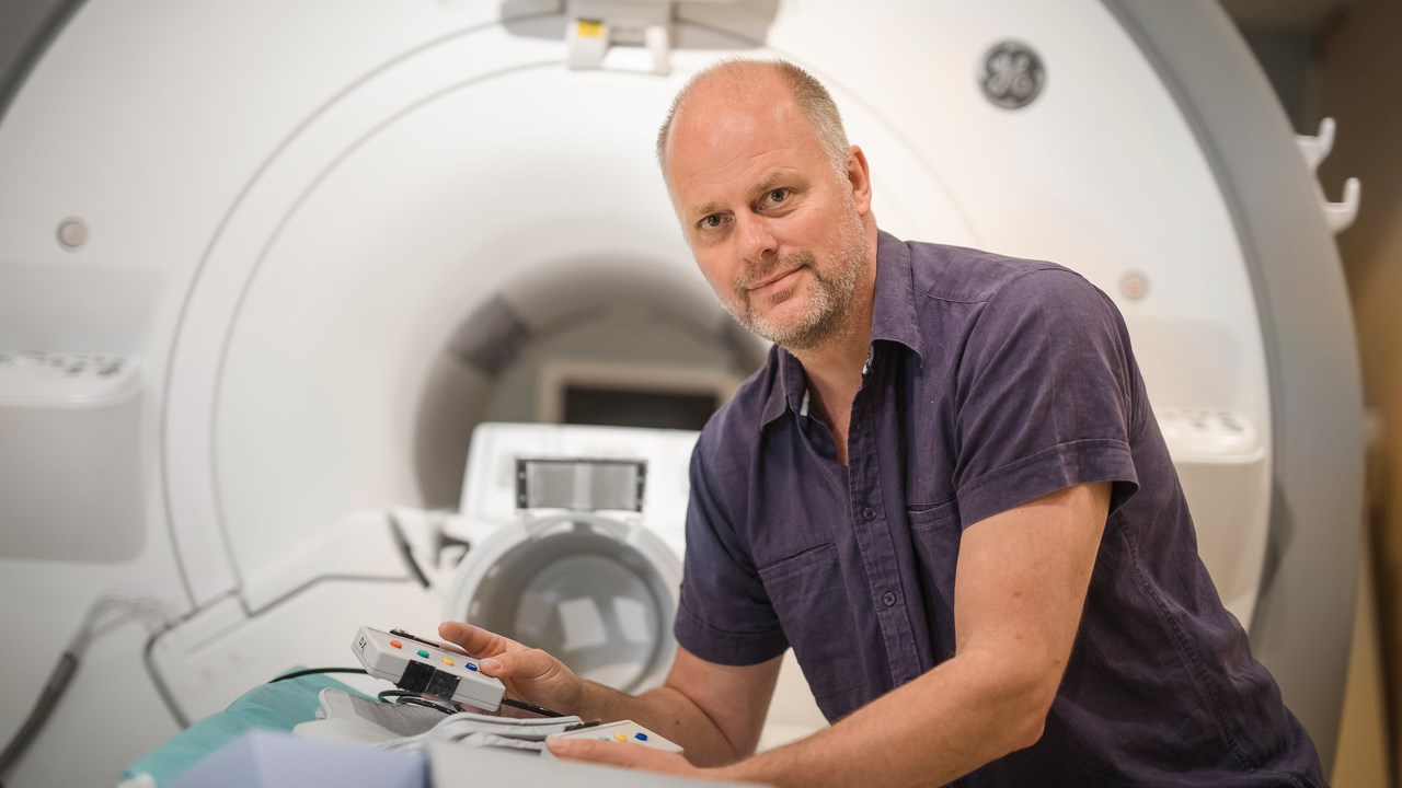 Lars Nyberg arbetar som professor i neurovetenskap vid Umeå universitet.