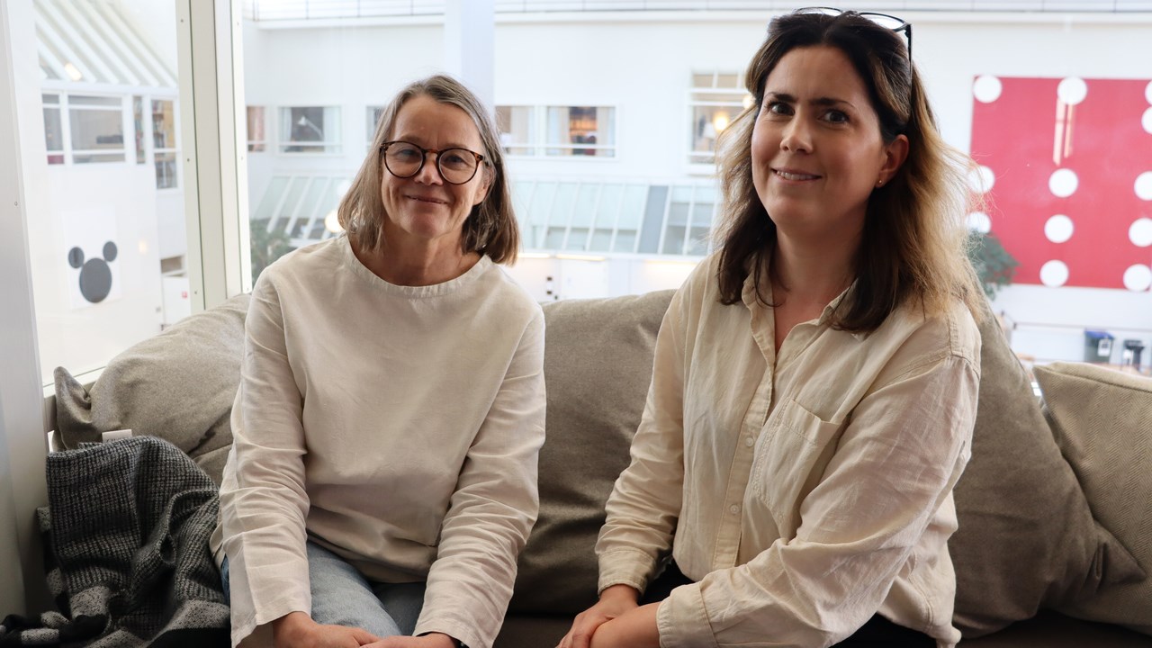 Cecilia Olsson och Maria Waling vid Institutionen för kost- och måltidsvetenskap